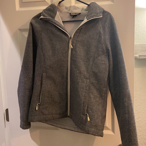 Soft shell Hooded Jacket Size M - Picture 5 of 6